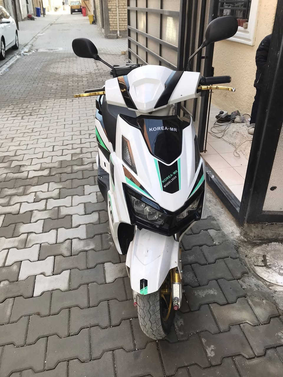 سلام عليكم للبيع دراجه شحن ماشيه 8الف بطاريات جديد قبل شهرين مشدوده المكان بغداد صليخ ***********
