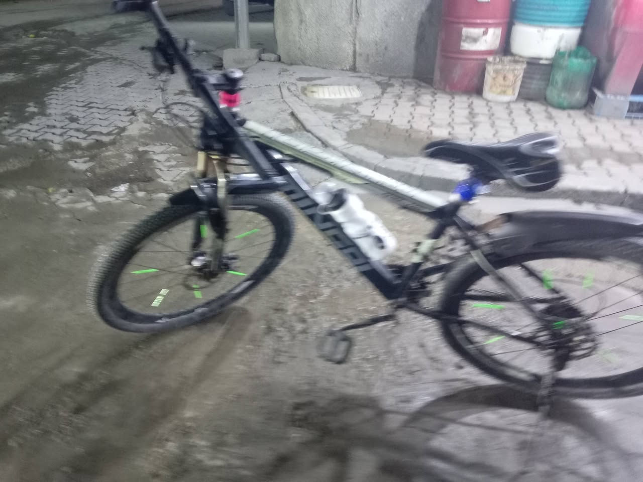 بايسكل جبلي للبيع ***********
