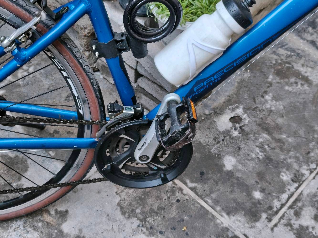 ​🚲 للبيع: دراجة هجين (Hybrid) ياباني
رياضي - حالة ممتازة

السعر ٢٠٠الف 

للتواصل والاستفسار 
***********