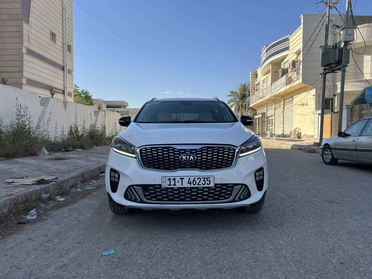 كيا سورنتو خليجي
@كيا سورنتو خليجي
رقم بغداد الماني بسمي 
موديل ٢٠٢٠ شكل ال٢٠ 
لون ابيض 
٦ سلندر ٧ راكب 
فوووووول مواصفات بدون فتحة 
بصمتين: تشغيل وتقفيل 
الباب الخلفي كهرباء 
بردات خلفية اصلية 
كشنات جلد اصلي لونين 
كشنات ٢ كهرباء 
شاشة كبيرة اندرويد 
كامرة دوارة اصلية 
حساس امامي وخلفي 
مري شفط مع القفل 
جي : بي: اس: خرائط طرق 
اريل ابيض طيارة 
كيجات السرعة زئبقية 
شاشة الدشبول الكترونية 
تحكم استيرن فول 
حاكية : ابلوتوث: اوكس 
نظام ايكو درايف 
اضواء ترحيب بليدات 
علامة سورنتو بلدوسة 
تبريد ابيانو لمس
تبريد ٣ قطع ثلج 
مانع انزلاق وانحدار 
شاشة اعطال بلدشبول 
لد امامي وخلفي 
لايت زنون اصلي 
اشاير بلمري 
يدات نيكل اصلي 
ويل اكروم ١٩
تخم تاير جديد لك 
ماشية ٧٦ الف اصلي 
كير ومكينة وصدر وحدادية وتبريد خير من اللة
بدون ضربة وتبديل واشخوط وبارد وصبغ عدى بارد بسيط فقط
سيارة جديدة معنى الكلام مابية اي نقص
سيارة جاهزة مابية اي نقص 
الرقم الدولي الجديد// هزة جديدة // سنوية جديدة 
البصمة الثانية مستخدمة// كتلوكات الشركة موجودات 
السعر ٢٣٢$
***********
