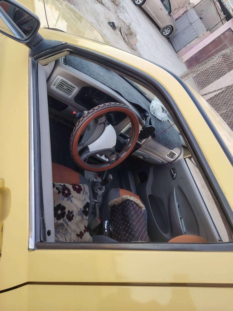 سلام عليكم شيري موديل 10صبغ عامّ الجمالية محرك بلاد شرط لاصرف لا تبخير سنوية لحد 30شرط التحويل. تخم  تايرات جديد شدهن السعر34وبي مجال رقم بغداد صدر جديد عليها غرامه تريد اني ادفعها تريد انته تدفعها وتنزل من السعر مكانها ديالي بعقوبه 
***********
