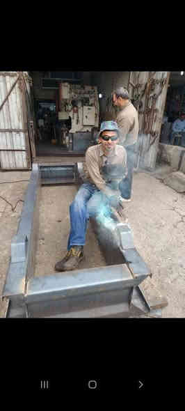 شواصي معمل العنبكي إنتاج الشواصي لكافة انواع المكائن سكانيا١١٣ دي اس افيكو بومه مان كمنز فولفو دايو٨ دايو٦ سكانيا٤٤ سكانيا٤٣ شتاير عنوان المعمل شيخ عمر شارع الثالث مقابل معمل الخياطه العسكري سيف العنبكي *********** ***********
