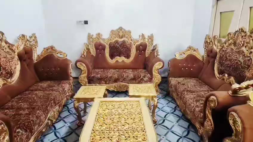 تخم ملكي 15 مقعد  تزكام درجه اوله اي ضرر مابي نضيف جدن + 5 طبلات اسعر 750 لعنوان كربلاء بدايت امن اداخلي يوجد توصيل ***********
