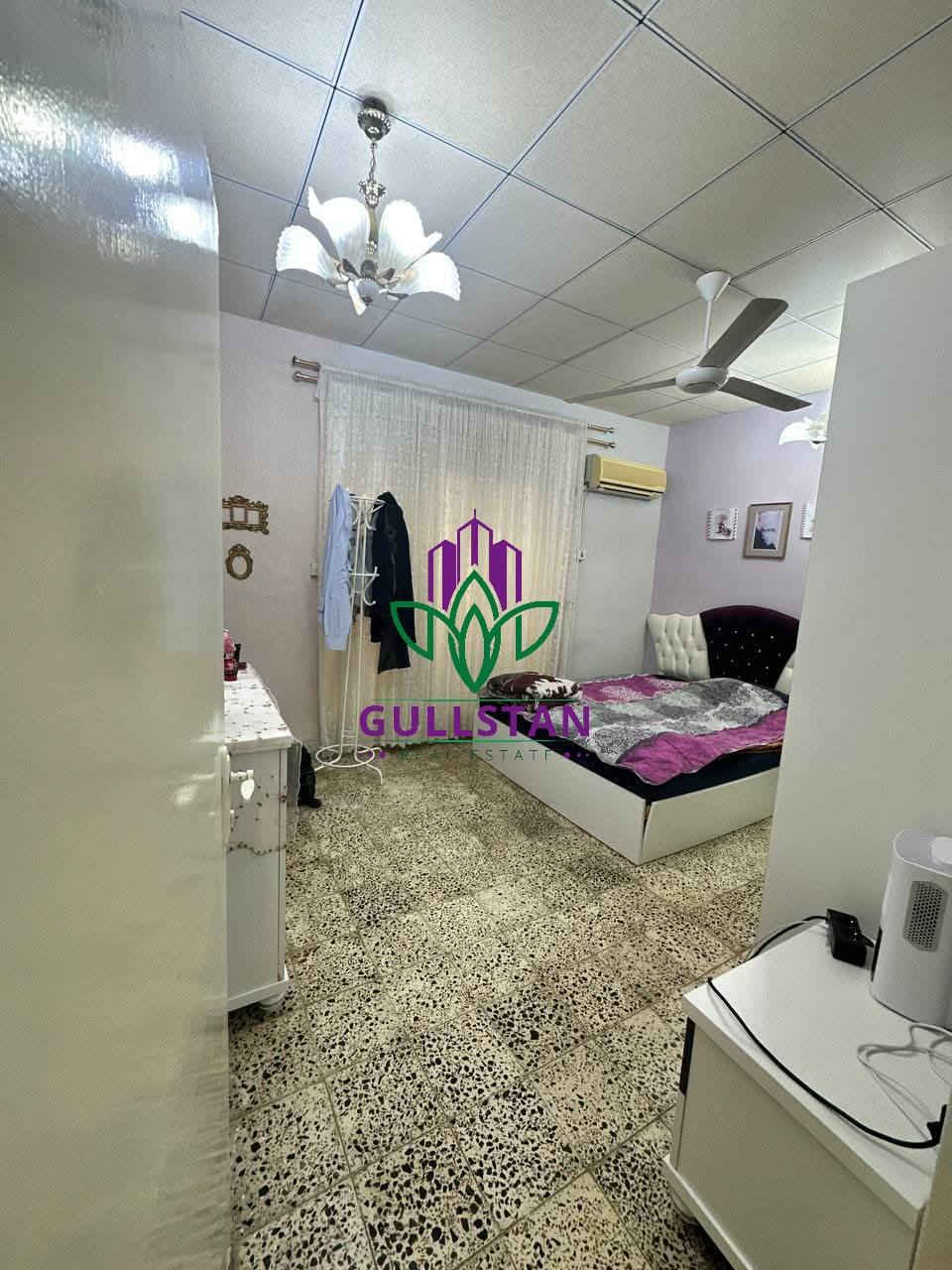 خانوو بۆ فرۆشتن 💐 
🟣 ڕووی ڕۆژهەڵات 🌞 
🟣 ڕوووبەری 200 مەترە 📏 
⏮️پێکهاتەی خانووەکە ⏬ 
 🚦🚦 گەراجێکی دفن کە ڕوبەرەکەی ١٢٠ مەترە 🚕🚘
نهۆمی 1️⃣
میوان ٢ نوستن هۆڵ مەتبەخ و  مشتەمەلات 
نهۆمی  2️⃣ 
٢ ژووری  نوستن و مشتەمەلات 

🟣 غەسالە و تەسفیەئاو غەسالەی قاپ موبەریدە و ٤ سپلیت و ئێرکۆدشنێک هەدیەی خانوەکەن 
🟣 نزیک سەرجەم پێداویستیەکانی ژیانە و نزیک قوتابخانە و مزگەوتە 🕌  
ناونیشان 📌 سلێمانی ـ شەهیدانی سەرچنار - نزیک شاورمەی دیمەشق
#COD  759 🟢

بۆ ,زانیاری زیاتر پەیوەندیمان پێوە بکەن ☎️ ☎️ 
0771 569 1616
 0750 169 1616 
#Viber #teligram #WATSUP 
یاخود سەردانمان بکە لە ⬇️⬇️⬇️
عقارات #گوڵستان 📌 دووسایدی هەواری شار - بەرامبەر هەرزان بازاڕی شەشۆی٤ - تەلاری ماد - ئۆفیسی ژمارە 1 

تێڕوانینێکی نوێ بۆ #خانووبەرە 

#Gullstan #location  #slemani #chamchamal #سلێمانی #raparin #خانووبەرە #flypシ #trend #activefollowers
