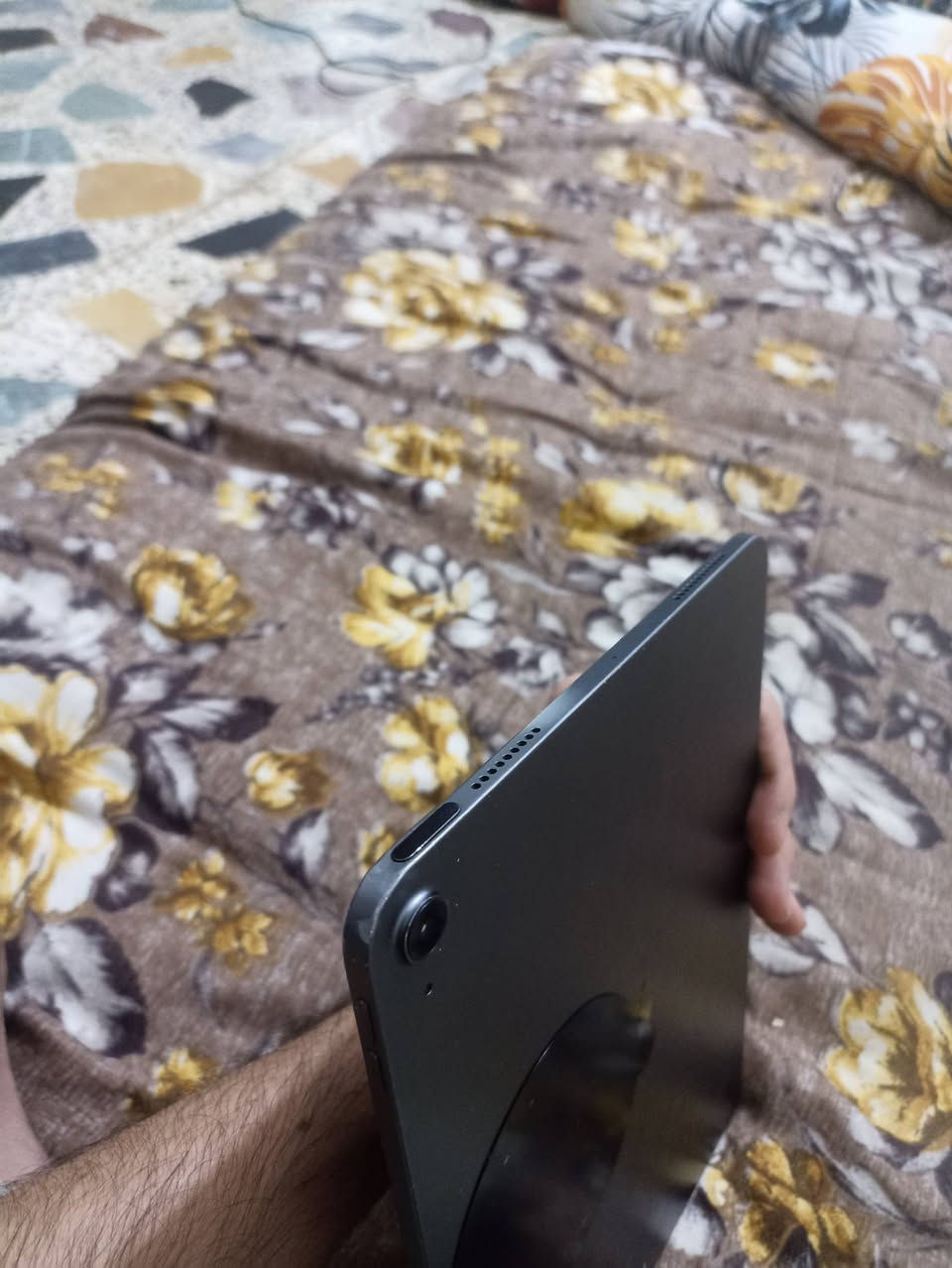 ايباد اير 5
ذاكره64
معالجm1جدا قوي اقوه من معالج ايفون15برو ماكس
شاشة بحجم11 وتردد60hz
بطاريه80% وتر ابروف مامبدل بي اي شي
ويا كارتون وشاحنه ومبرد الجهاز مرتب بس بي ضربات فقط بلئطار الشاشه نضيفه وبي لاصق شاشه بدون كفر
الشعر380 بي مجال جدا قليل
مكاني ميسان قضاء الكحلاء
ممكن اراوس فقط مع ايفون وسامسونك من فئه الs
***********
