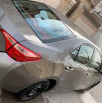 مطلوب سيارة للبيع بأقساط شهرية بدون مقدمة بالشهر ادفع ٣٥٠ الف فقط  كون...