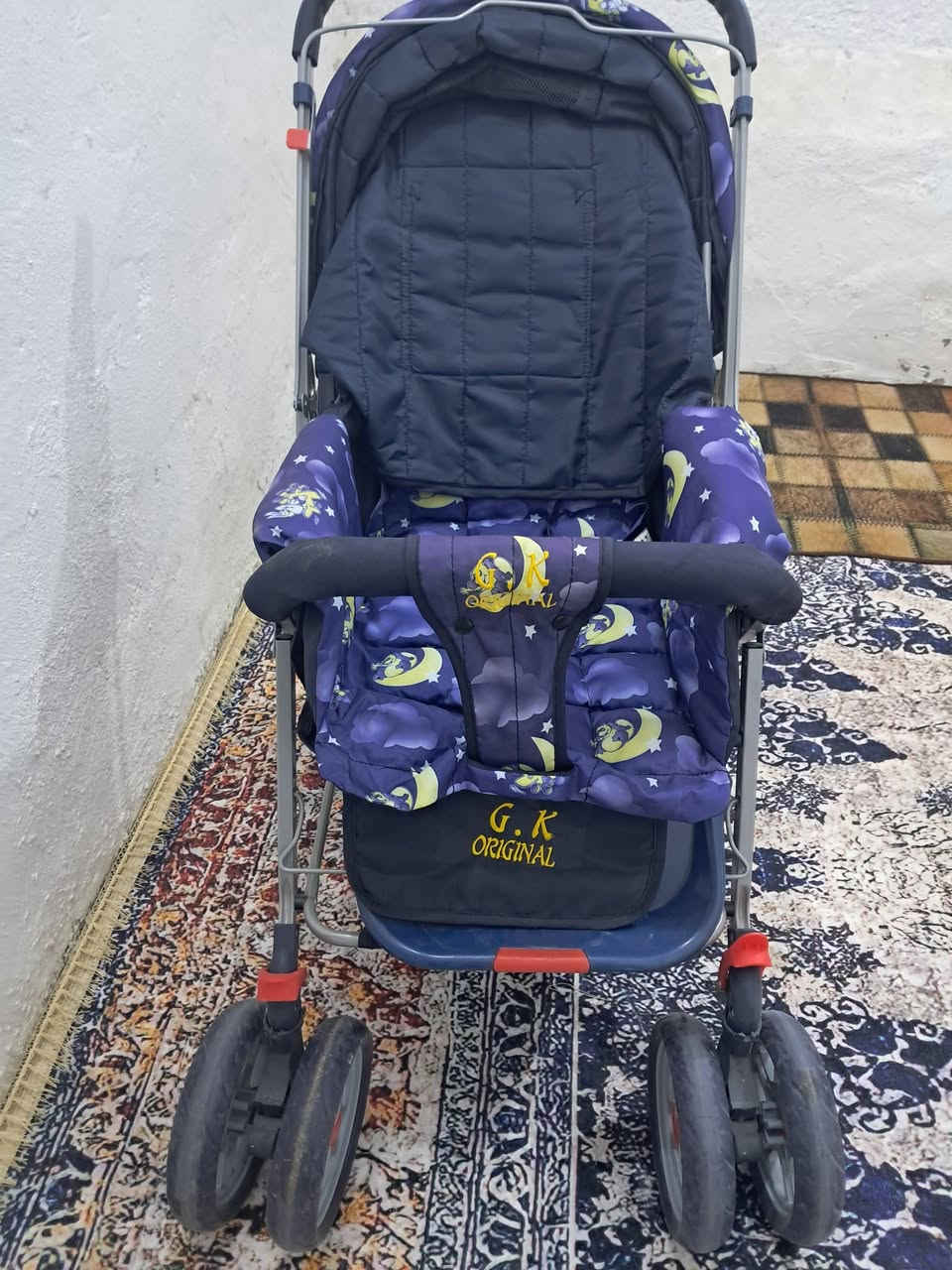 ابان الطفل للبيع سعر 500
***********
