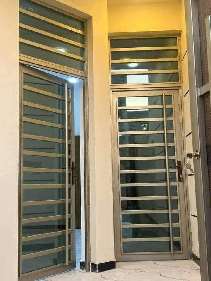 لعمل كافه اعمال الحداده ابواب شبابيك سقائف كي سبان دقه في العمل والوقت   العنوان بصره قضاء الصادق ابو غريب بدايه شارع العلم
***********
