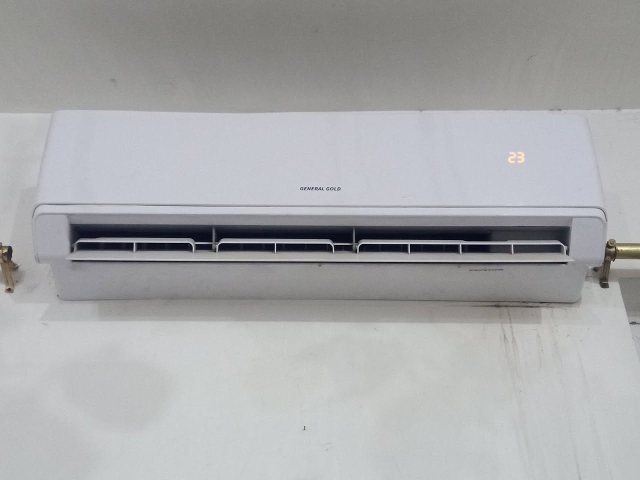 ﷽
السلام عليكم

سبلت.

2 طن ونص 

شغال ونضيف كل نقص ما بي غاز بي وجهاز

السعرر :  680بي مجال للطيبين 🩷

الاستفسار اكثر : ***********

العنوان : حله سياحي الحصين
