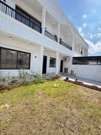 🔱#عرض_جديد_ 🔱#دار_للبيع_في_هولير_ستي_  🔱مساحةً الدار 200م موقع موميز ع...