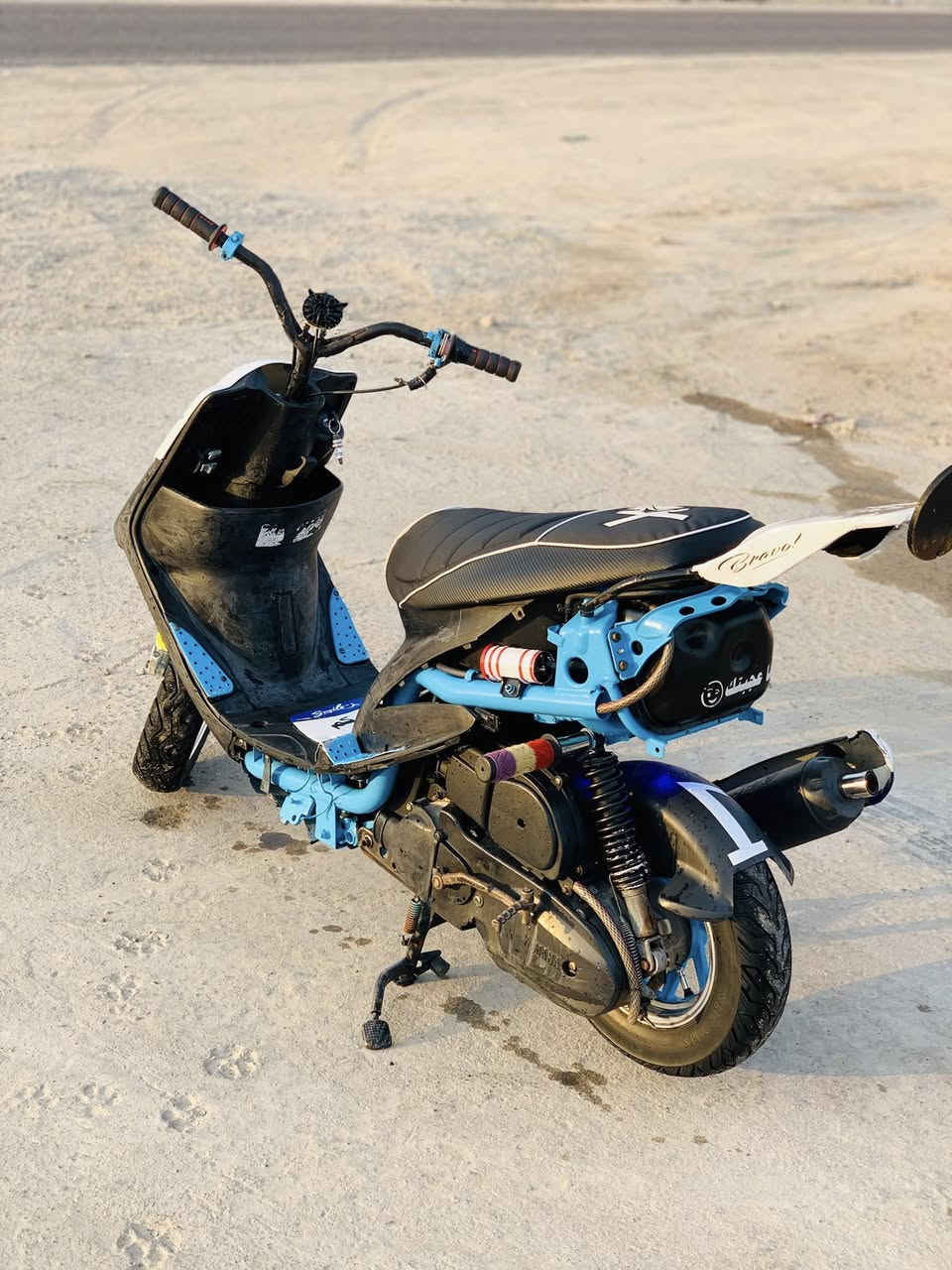 سلام عليكم دراجه ماكس كفاله من كلشي وقراض كامله وكلشي شقاله وين ما يعجبك افحص دراجه نضيفه كلش مكينه بلاد ما مفتوحه.شلعه ومعدل /مكاني بصره زبير/ سعر ٧٥٠ وبيه مجال مو شراي لايتعنه تواصل/***********/
