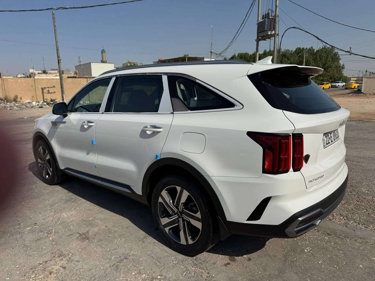 سورنتو اربيل ٢٣
ماشية ١٧
بيه شخط باب الصدر والباقي مكفول
السيارة كلش نضيفة
مكلف بالنشر
***********
