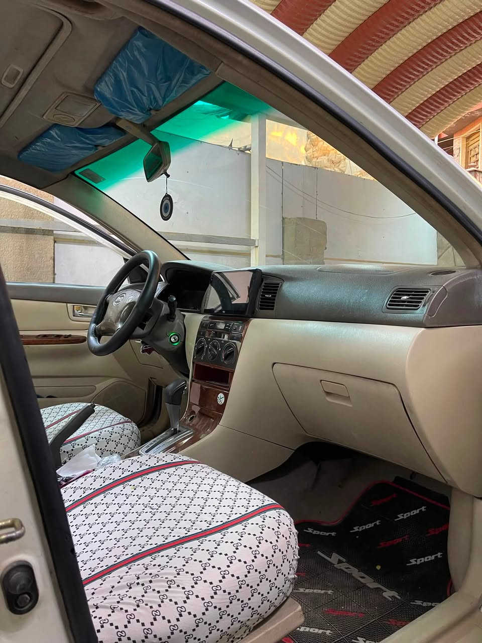 بي واي دي f3 أوتوماتيك
السياره حلوه مابيها نقص 
صبغ حزام قماره كلشي مابيها لا صبغ ولا خياس
تبريد ثلج
55 وبيها مجال بسيط
***********
