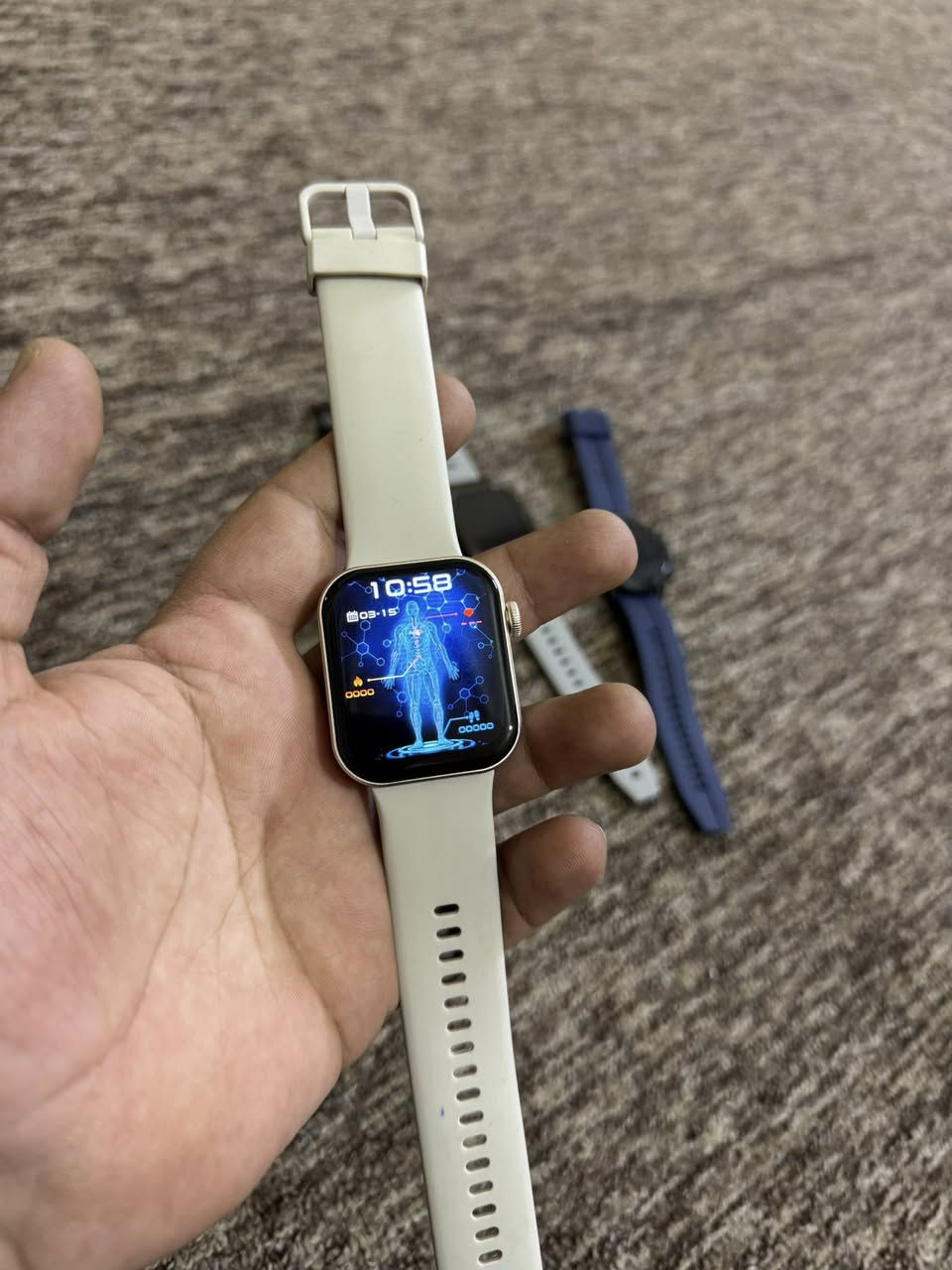 السلام عليكم شباب شلعه كلهم جديد فقط السوده خدش صطحي ممبين ابد من تشتغل يختفي ابد مواضح لاكن للامانه واحد يحجي بلا كراتين فقط شاحنات تاخذ شرط لك جديد فقط السوده فهمتكم عليها ونشرت الها فيديو اسف ع الاطاله السعر للكل 50 واصل قفل


**إذا كنت صاحب هذا الإعلان وتريد حذفه لأي سبب، رجاءا أرسل رسالة إلى الدعم الفني**