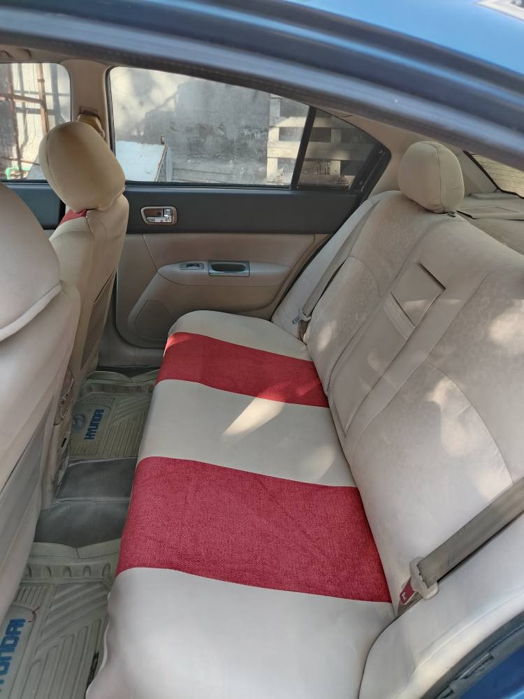 سياره A5 محرك ابلاد 2000 رقم انكليزي سنوي 30 راعيه ايريد تحويل السعر40 المكان بصره *********** البصرة, العراق
