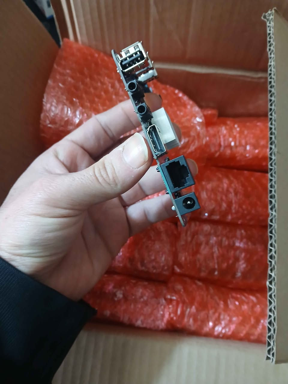 خرائط تيفي بوكس بهل شكل هذه شلع سعر القطعه ع 3
 التفيده يجي خاص توصيل موجود بغداد وجميع بغداد, العراق


**إذا كنت صاحب هذا الإعلان وتريد حذفه لأي سبب، رجاءا أرسل رسالة إلى الدعم الفني**