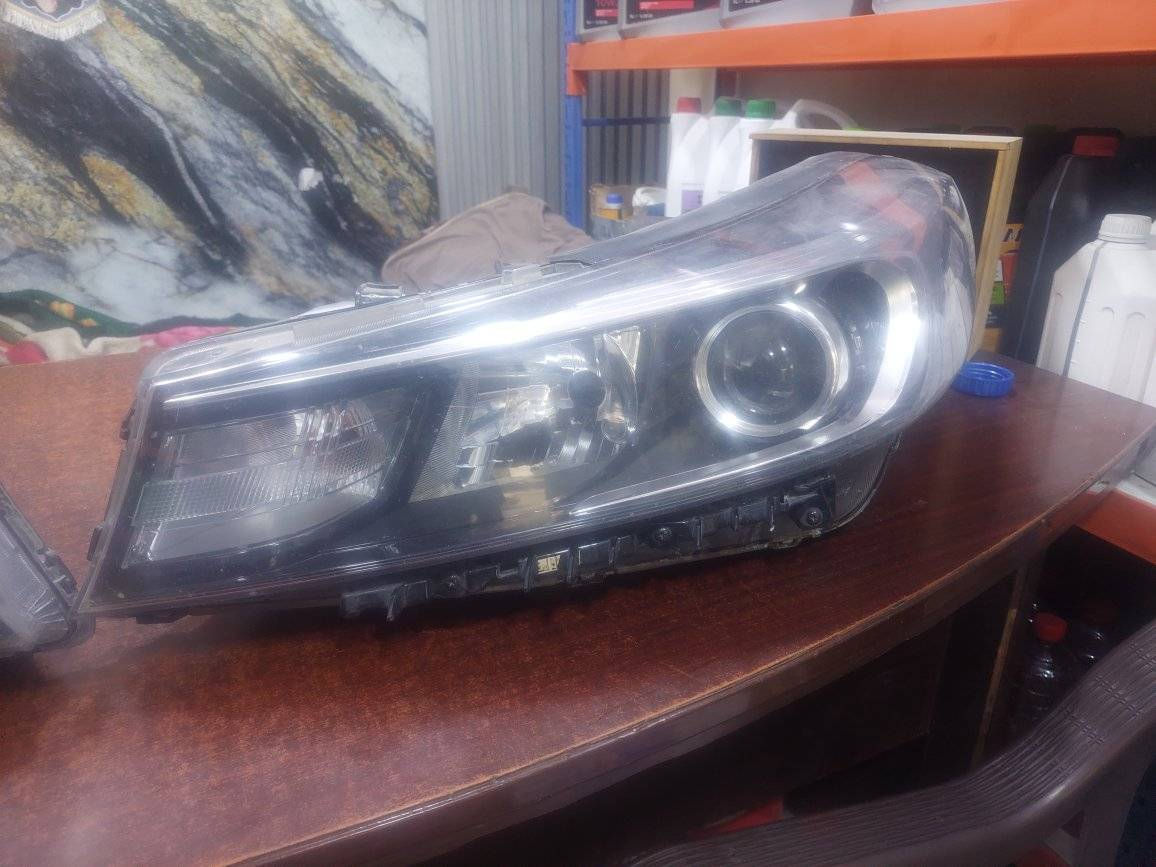 سلام عليكم مازدات مال فورتي سيراتو موديل 2017 او 2018 اصلي وسعرهن 150 الف ومكاني بغداد الامين الثانية *********** عدي
