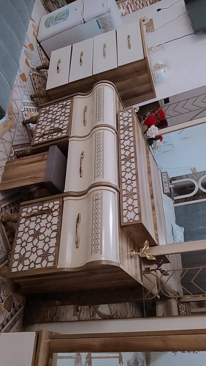 غرفة بعدهة جديدة ماخذية مليون وربع رايدهة 800مع مجال للشراي بس شي بسيط انزل


**إذا كنت صاحب هذا الإعلان وتريد حذفه لأي سبب، رجاءا أرسل رسالة إلى الدعم الفني**