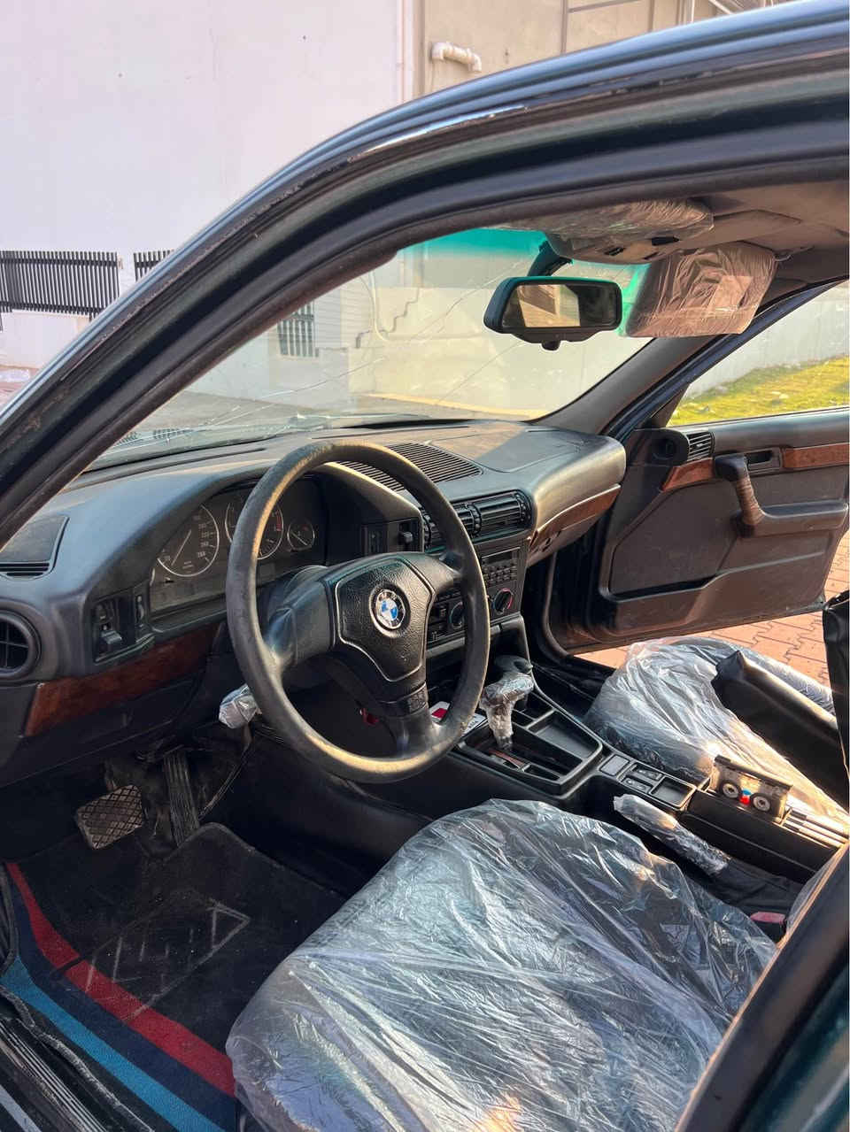 سلام عليكم
لبيع BMW🔥
525بلادي ✈️
موديل91محدث كامل 95🇩🇪
لون زيتوني🆕
محرك/مسكر
كير اوتوماتيك
سلايت فتحه
بجم عريض 
دبل ارباك+دبل جكمجه
دواخل ساج 
كشنات بلادي 📦
سيدي بوكس
تايرات ويل كب M5بل كارتون 
جامات كهربائي 
مصبوغه عام جماليه جديد
طخم+حداديه ب شرط
رقم دهوك سنويه لحد 2028 رقم مميز
تحويل+وكاله ب شرط
سعر67$وبيها مجال
عنوان/قضاء عقرة قريب -موصل-و اربيل 

***********
***********
📞واتساب  هم موجود📞 أربيل, العراق
