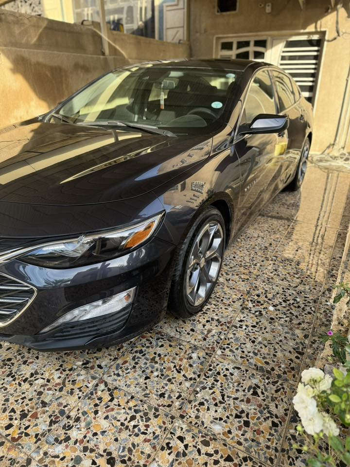 ماليبو lt موديل ٢٠٢٣ للبيع ماشيه ٤٠ الف ميل بدون صبغ ولاتبديل بيها بارد بحافة الباب السعر ١٥٢٠٠ $ للاتصال ***********
