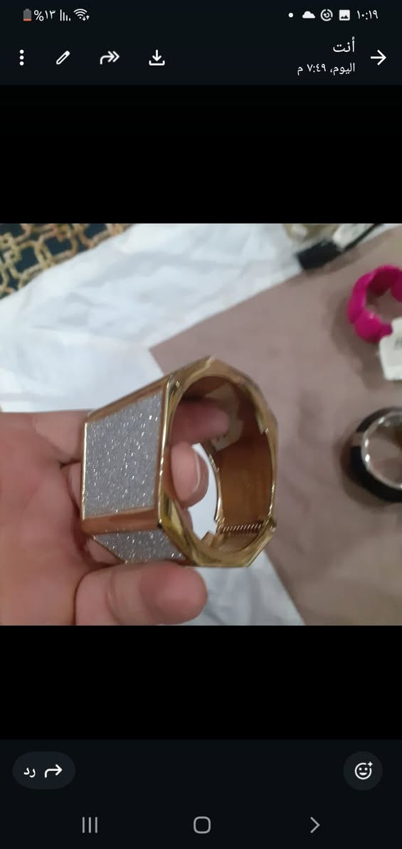 شلعه اساور ماركه برناد ٣٠ قطعه 
السعر الكلي ٧٠ الف


**إذا كنت صاحب هذا الإعلان وتريد حذفه لأي سبب، رجاءا أرسل رسالة إلى الدعم الفني**