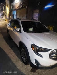 جمسي تيران موديل 2020  فئة SLT سيارة جاهزة 100٪  محرك 1500 تيربو ما بي...