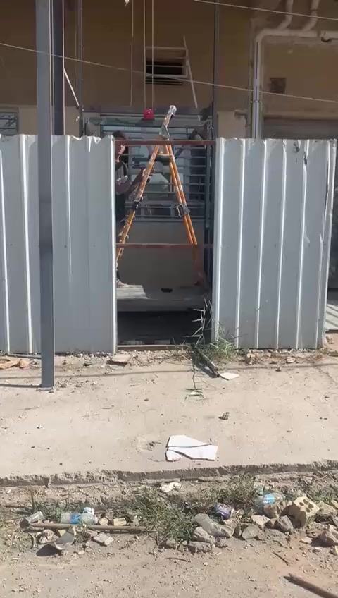 تركيب مصاعد ونجات 
مصاعد مخزنيه 
      بجميع الاوزان 
مصاعد حالات خاصة و فول سيفتي 
جميع الاوزان من 1 طن الى 5 طن 
***********
