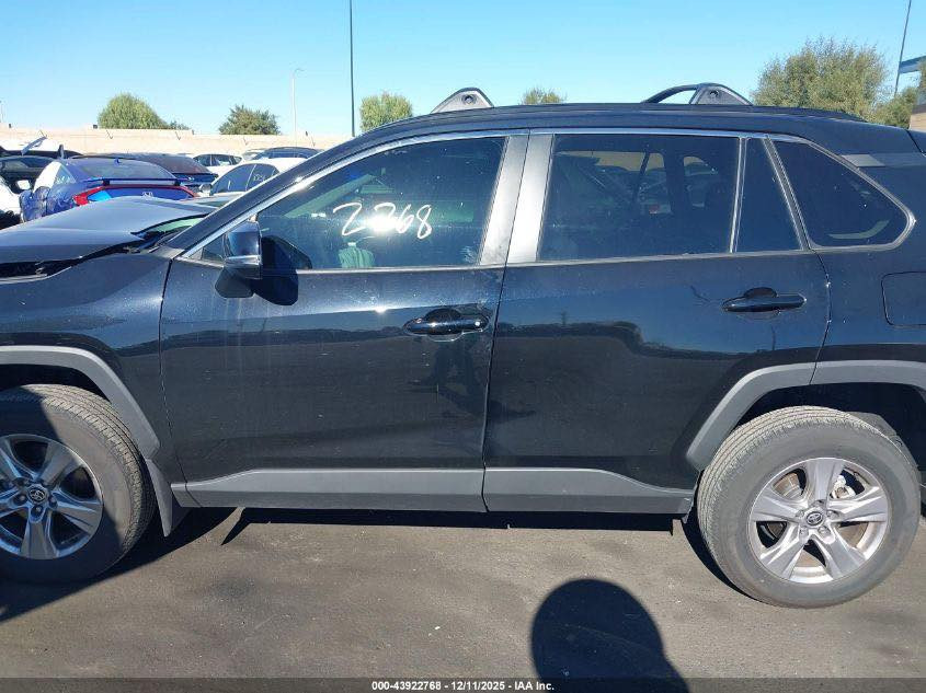 ‏🚗 2024 Toyota RAV4   
📅 مزاد: 9 / 1 / 2026
رقم اللوت: 43922768
🛠️ ضرر امامي
‏⚙️ 2.5L • 4 سلندر • دفع ‏ ‏امامي 
📏   13,880 ميل
💎 مزاودة حضوري أو أونلاين
📦 شحن بحري مضمون
🏢 4 فروع داخل العراق
بغداد • كربلاء • الديوانية • العمارة
📲 واتساب: *********** | ***********
✨ انضم إلى كروب الواتساب لمزيد من السيارات الحصرية
‏🔗 https://chat.whatsapp.com/CHchp4i8IM0GCMY7soZfir
⏰ 4 عصراً – 12 ليلاً
🚫 السبت والأحد عطلة المزاد
