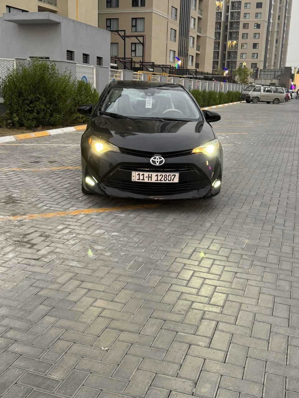 السلام عليكم كورلا 18 كيرمكينه مكفولات السياره حلوه وناعمه وتبريد ثلج السياره حادثه مال امريكه سرقه بدون حادث او بل عراق صار بيه ضربه امقدمت السياره والسونار موجود مع الصور مكانه بغداد حي الجهاد رقم جديدبغداد السعر109 اتصل ***********
