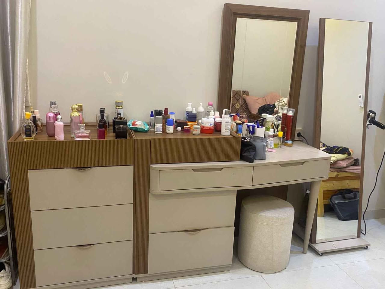 غرفة نوم ٧ قطع تركي بغداد, العراق


**إذا كنت صاحب هذا الإعلان وتريد حذفه لأي سبب، رجاءا أرسل رسالة إلى الدعم الفني**