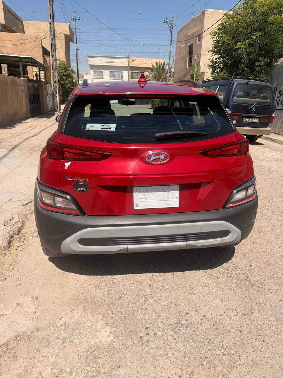 � هيونداي كونا 2023 وارد خليجي 🔥
🔹 محرك 2000 دوش
🔹 ماشيه 19 ألف كم فقط
🔹 فول مواصفات
🔹 فتحة سقف
🔹 كرسي السائق كهربائي
🔹 شاحن لاسلكي
🔹 شاشة كبيرة تدعم Apple CarPlay & Android Auto
🔹 كاميرا خلفية
🔹 حساسات أمامية وخلفية
🔹 بصمة تشغيل ودخول ذكي
🔹 مثبت سرعة
🔹 مكيف أوتوماتيك
🔹 ليتات LED
🔹
🔹 مقاعد قماش بحالة ممتازة

✅ السيارة استخدام شخصي ونظيفة جدًا.
✅ مرفق وياها فحص حديث وصور الفحص للتأكيد 

 ب155 

*********** 

متوفر واتس للاتصال
