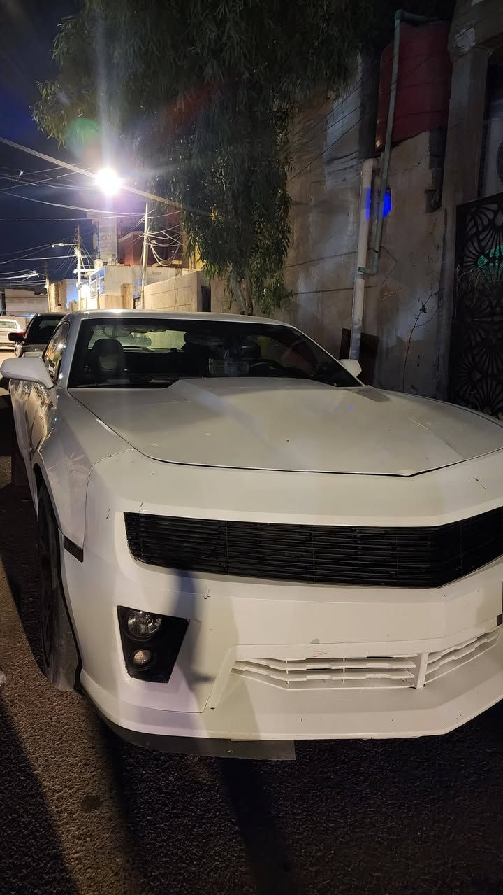 كمارو 2010 SS
6200 v8
ماشية 100 الف فقط 
جاهزة لاخر حبة 
تخم تاير وحدايدة وكلشي 
ب85 قفل 
***********
