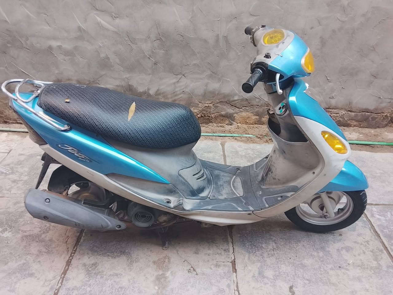 سلام عليكم درجة للبيع السعر على هاذا الرقم ***********
