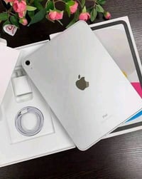 ايباد a16 ايباد 11 ذاكره 128بطاريه 100 مشحون 10 مرات لون سلفري سعره 50...