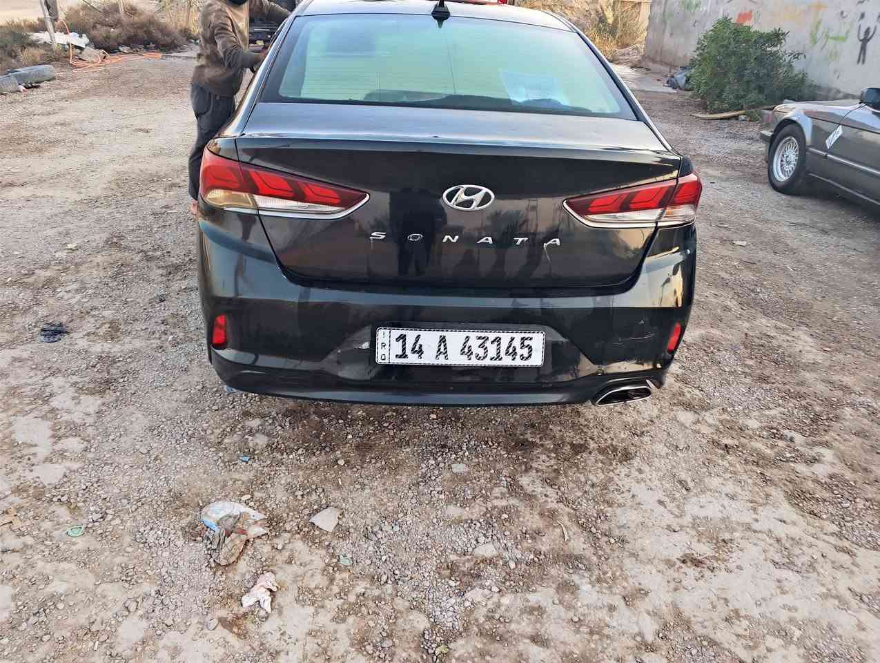 سلام عليكم سياره سوناته هونداي وراد امريكي فول سياره بصمه حداده طوبه تخم تاير مابيه نقص جاهزه سياره0
بيه حلوب قليل بالقماره مامبين السعر 135وبيه مجال***********
