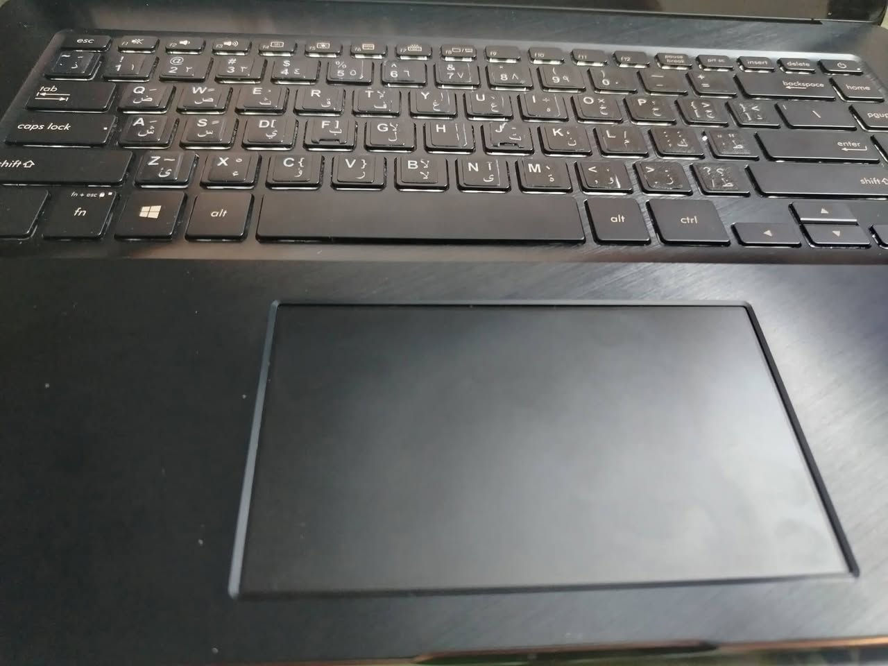 لابتوب للبيع Asus 
كورد 9 الجيل 8
رام 16
هارد m2 256 ssd
المعالج فئة H
كارت شاشة خارجي Nvidia Geforce GTX 1050 Ti ( 4كيكا)
 كارت شاشة داخلي ( 8 كيكا)
المجموع الكلي (12  كيكا)
حجم الشاشة 15.6
الشاشة لمس 4k 
كيبورد ضوئي
بصمة بيه
البرامج الهندسية والعاب 
النظافة فول
السعر 550 الف قفل


**إذا كنت صاحب هذا الإعلان وتريد حذفه لأي سبب، رجاءا أرسل رسالة إلى الدعم الفني**