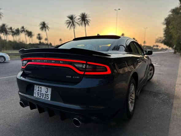 السلام عليكم
جارجر 2016 وارد امريكي  لونها كحلي بالصور مو واضح فئة رالي فول مواصفات للاخير معروفة مواصفات الرالي ماشية 88 ميل بدون ايرباك بدون دواخل ابد رقم بغداد انكليزي هزة جديدة
المواصفات فتحة كشنات جلد وكهرباء وخزن وتبريد وتدفئة / شفتات ستيرن / شاشة جبيرة / دمام بلادي وباقي المواصفات المعروفة مال الرالي
الحادث وسونار بالمنشور
السعر 173 قابل للتفاوض
مكانها الاعظمية شارع المشاتل قرب دائرة الاطفاء
رقم الهاتف ***********
