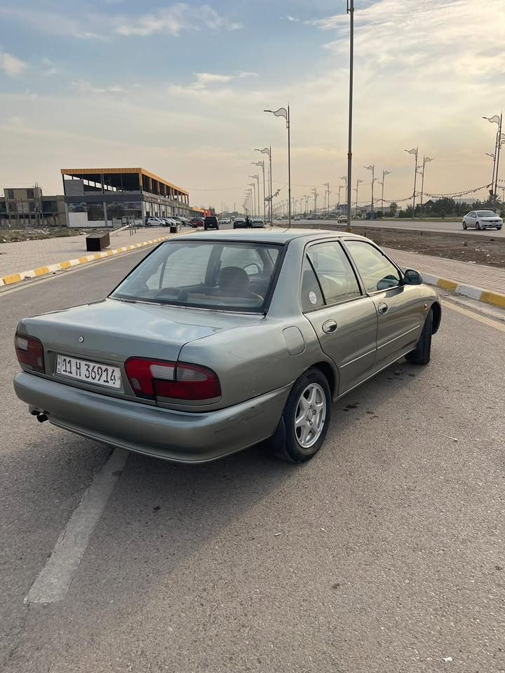 بروتون للبيع موديل 2005 رقم بغداد سيارة بأسمي سيارة جاهزةمكينة كير صدر تبريد شغال مصبوغة عام فرن درجة أولى جانت جاردة وصبغتهة 
رقم الهاتف***********
مكان السيارة بغداد 
سعر 42 وبيهة مجال
