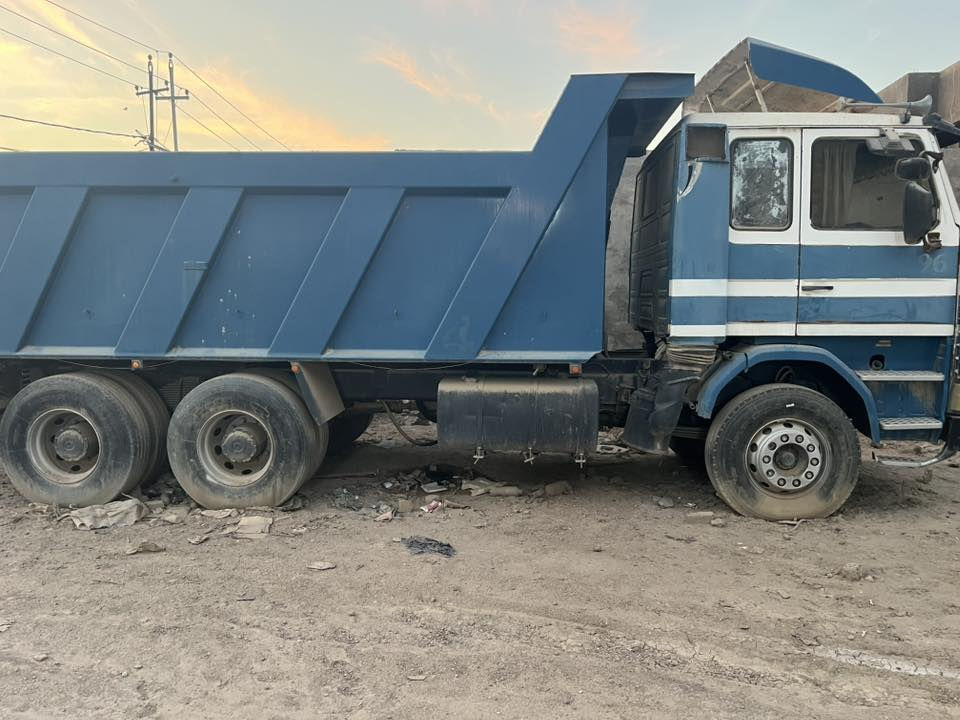 سياره متروكه للبيع  جاهزه من كلشي شغل وطلع كير مكينه شاصي قماره بدي تبريد كله شغال اتصال 

‭0777 860 2951‬
