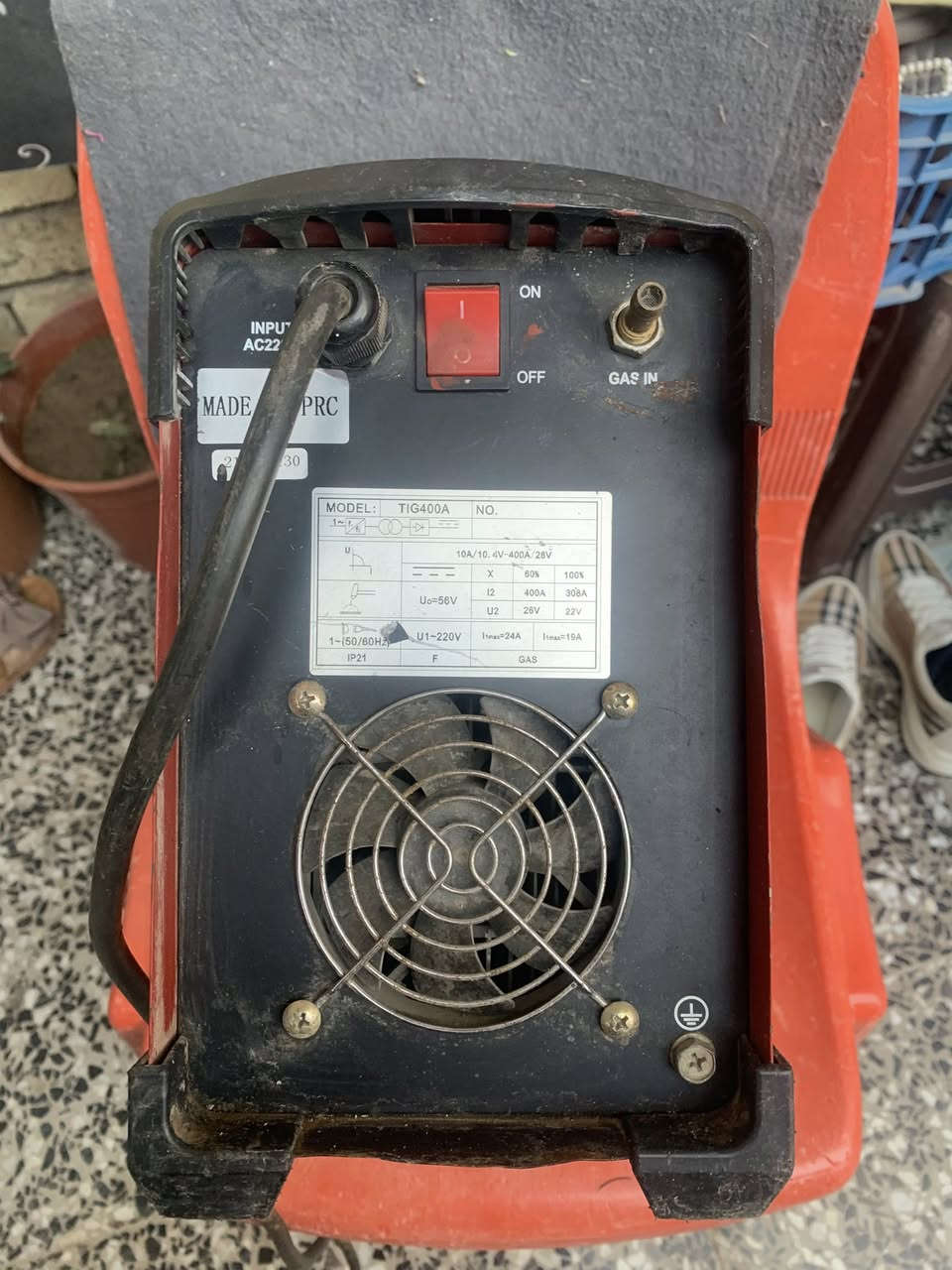 سلام عليكم  مكينه لحيم  ولدن واركون جديده ستعمال قليل كامله اي نقص مابيها وياها بطل اركون كامله سعر ٤٠٠ ودريل ثابت سعره ١٥٠ الله شاهد لامصلحات ولامفتوحات ابيعهن عزلت الورشه واريد ابيعهنبغداد زعفرانيه ممتواجد ع الفيس   ***********
