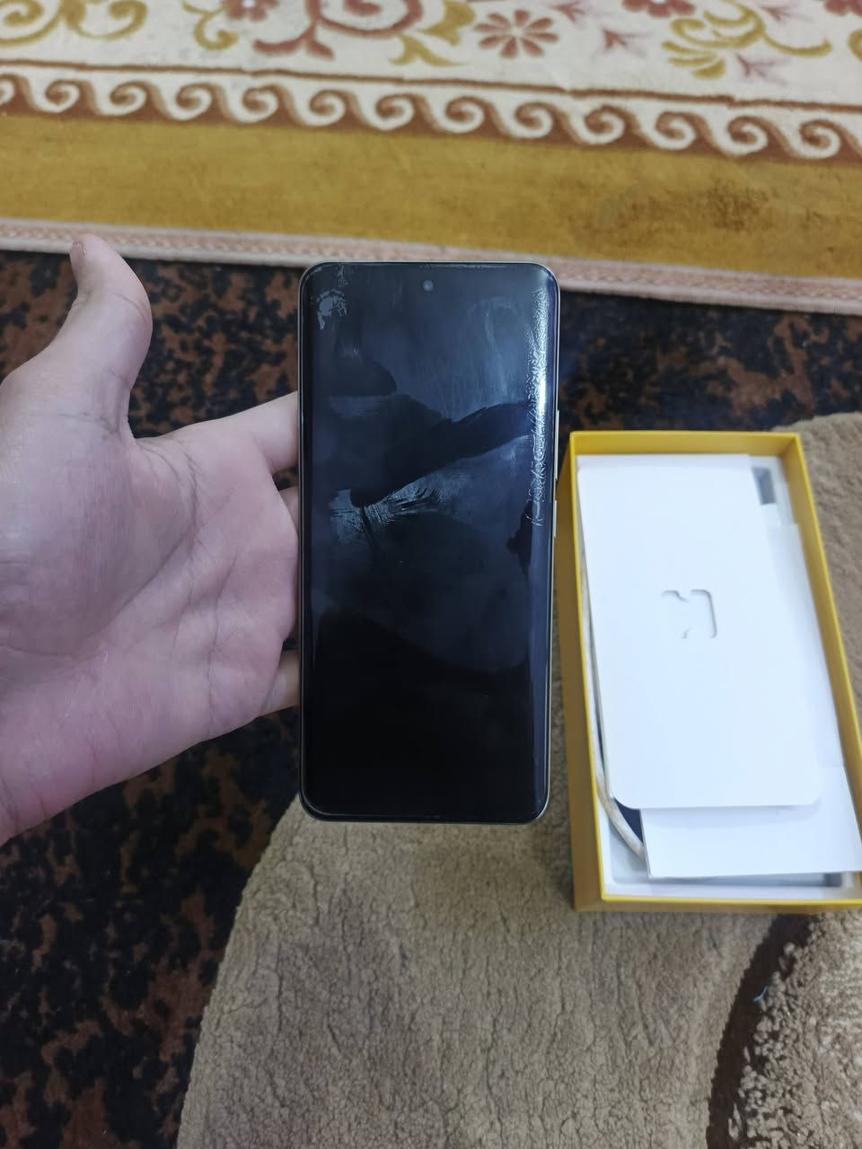 السلام عليكم جهاز ريلمي13برو بلاص  5G شرط بكلشي تستخدمه سلس اخذته ب550الف قبل شهر الذاكرة : 512 شاحنه: 80واط السعر 390ألف قفل لا تدخل تعامل اخي
محد يعرف قيمته بس الي شايله لأن تلفون مرتب 5G بعد!! رقم الهاتف: ***********
