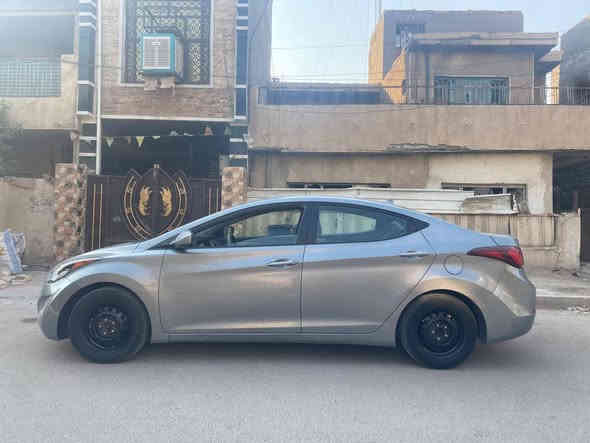 السلام عليكم ورحمه الله وبركاته
النترا  2014   وارد أمريكا داخلة كلين عطل ميكانيكي  ايرباكات سليمة مواصفات عادية صار بيها شخط صفحة اليمنة عكس السائق ونصبغت الصفحه فقط وكما موضح بالسونار توحيد لون وبدون دواخل كير مكينة حدادية تبريد بحالة جيدة جدا بيها رصعة بالقمارة اثر الشحن والتحميل المسافه المقطوعة 112 ميل سعرها  105 $ شدة وخمس ورقات وبيها حك الجية وتدلل 
لمزيد من المعلومات الإتصال 
***********
