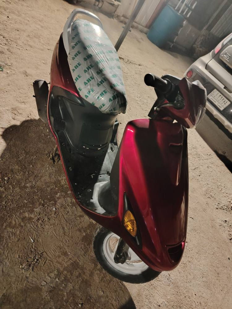 فراشه كامله للبيع ماعدا الباتري كامله سلف هندر اشاير هورن لايت بك لايت نقص باتري فقط عنوان البصره ابو الخصيب حمدان بصف جامع القدس رقمي *********** الشراي فقط يخابر البصرة, العراق
