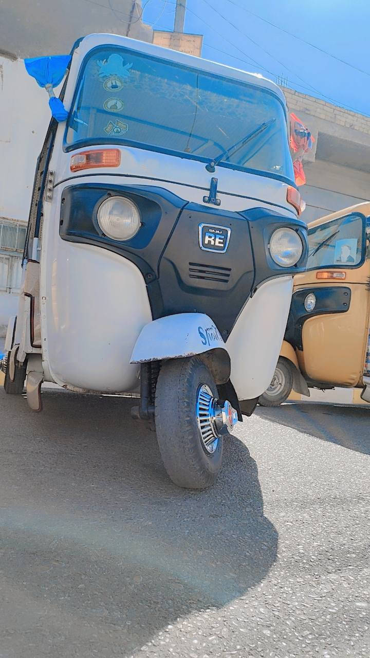 سلام عيكم تكتك لبيع موديل  20/لشهر 12 سنويه كفاله عامه ما متواجاد خاص ***********
