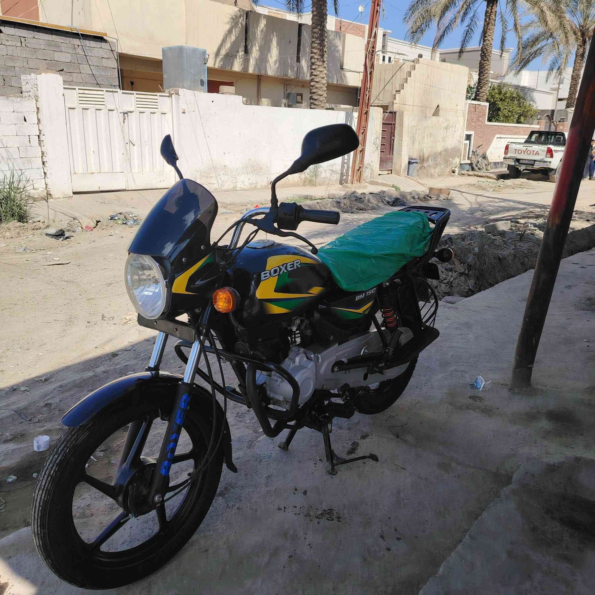 سلام عليكم💞 دراجة بوكسر موديل 2022 مرقمة كاملة ديالى نكليزي مكفولة كفالة عامة اي نقص مابيها فول نظافة خير من الله دراجة استخدام شي كلش قليل سعرها ١٨٥٠ وبيها مجال حك جية مكاني ديالى بعقوبة شراي يتصل على رقم ويدلل *********** 📞📞 دراجة استخدام شي كلش قليل نظافة ١ع١ خير من يم الله ونظافتها كدامكم 🌹🌹
