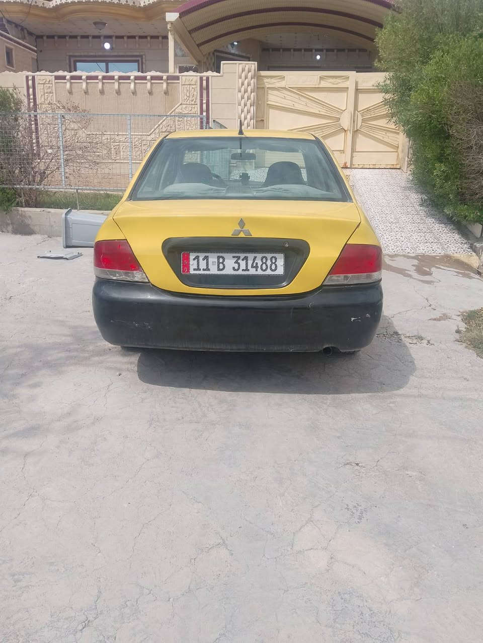 سيارة لانسر تكسي موديل ٢٠١٠ رقم بغداد سنوية لغاية ٢٠٢٩ السعر ٦٨ ورقة وبهامجال جدا قليل
الاتصال على الرقم ***********
