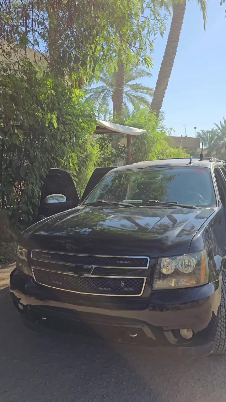 لبيع تاهو 2010 ادوات فول مواصفات 1/1 LTZ اعلى فئه بلمواصفات سياره جديده كلش داخله بدون حادث من امريكا بيها كصه قماره  سياره عليها نانو سيراميك بوليش  تخم تاير  تبريد منضومه جديده ثلج داخلها كلش كلش جديد vib كشنات منفصل شاشه جبيره  رادارات جانبي + خلفي  مري قلاب تدفىه وتبريد بلكشنات الامامي ولخلفيات تضليل امريكي اصلي 100/100 رؤيه مكينه كير جدد خير من الله دهن كله يم مركز الحسام  المكان بغداد السعر 88 وبيها مجال الاتصال غير متواجد عل الفيس بوك. *********** ابو قمر
