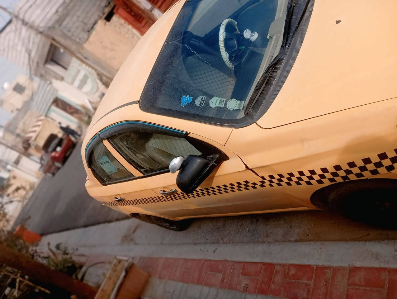 سلام عليكم سياره افيو البيع مديل 2009مكان سياره كربلاء سعر50وبيه مجال 
***********

***********
