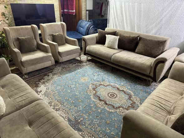 تخم قنفه 10 نفرات سرير ومخزن
السعر 290 الف

عنوان اربيل بختياري 

***********  /***********/***********
