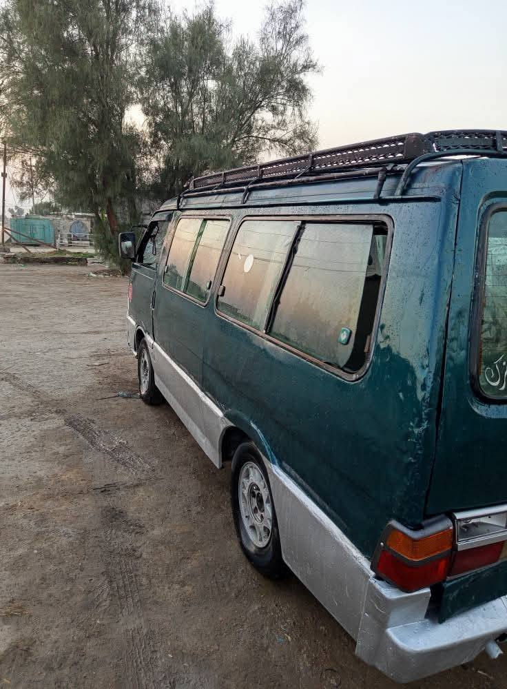 السلام عليكم كيا بستا موديل 94 رقم بغداد راعيه ماوصله بغداد سنويه تفاصيل مكينه وكير  واكسل خير من الله شاصي واحد بيه تعمير السعر 13وبيه مجال للعنوان بابل محاويل رقم ‏‪***********‬‏
